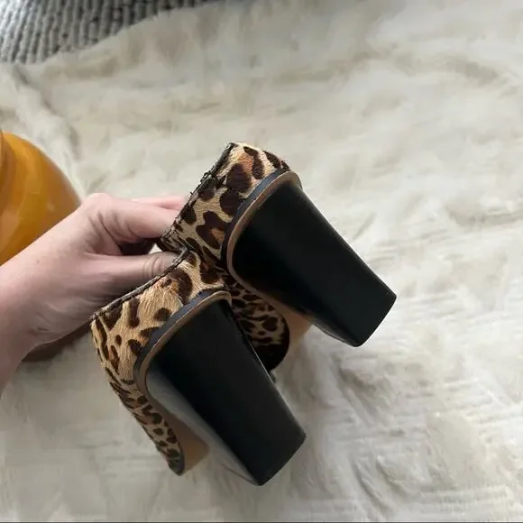 Dolce Vita Ira Leopard Calf Hair Heeled Mules - Picture 9 of 10
